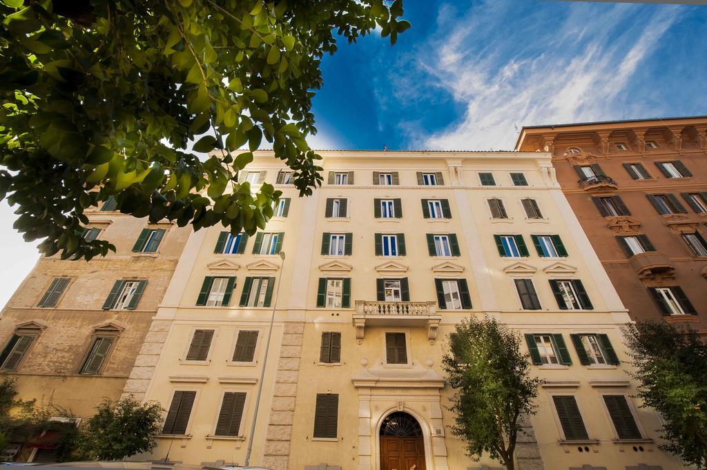 Bernini House Apartment Рим Екстериор снимка